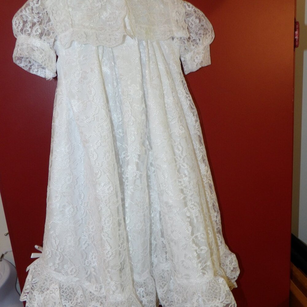 Infant Girl's White Lace Dress with Ruffle - Picture 6 of 6